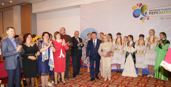 Волнующее мероприятие состоялось в Казани 24 апреля 2016 года — празднование 20-летия казанской Дистрибьюторской организации ТЕНТОРИУМ